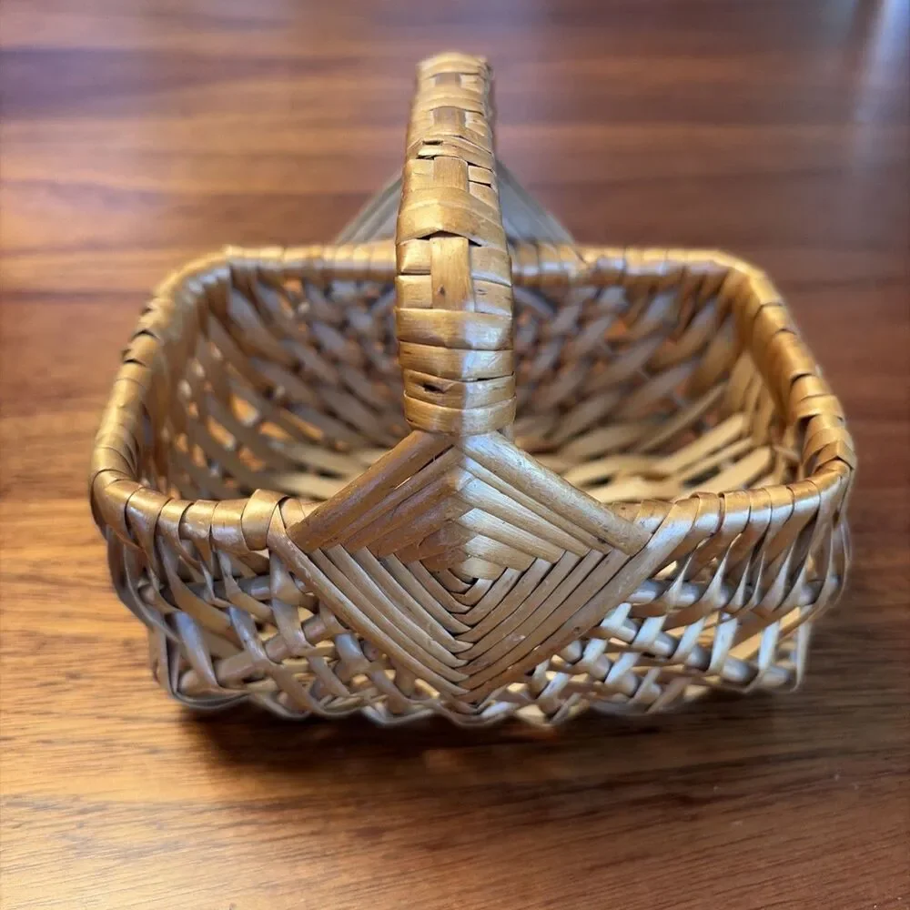 Vintage Butt Basket Gods Eye Hand Woven Primitive Egg Gathering 5 1/2